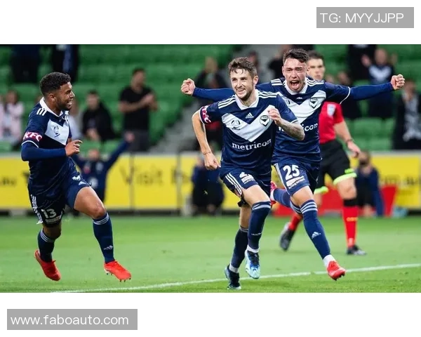 大阪钢板与浦和红砖的激烈对决谁能在赛场上笑到最后