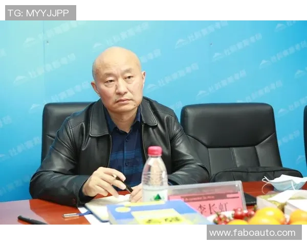 北京羽毛球队边路渗透战术分析与实际表现的优劣探讨MBA