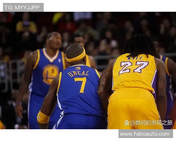 2015年湖人与勇士季前赛精彩对决回顾与分析