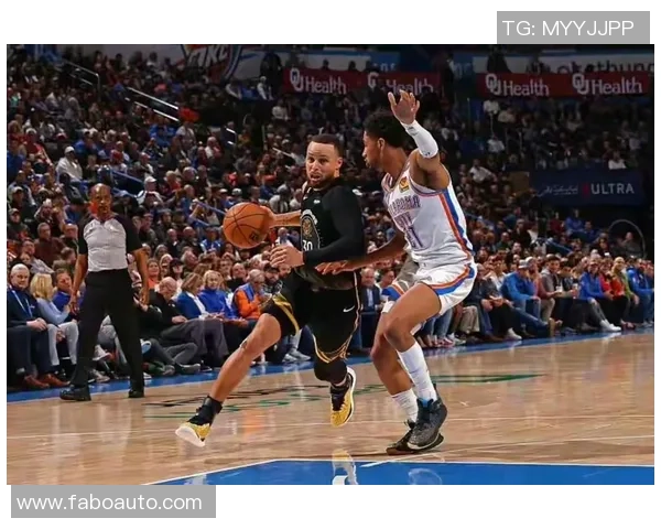 库里对阵雷霆的精彩数据统计分析与比赛回顾