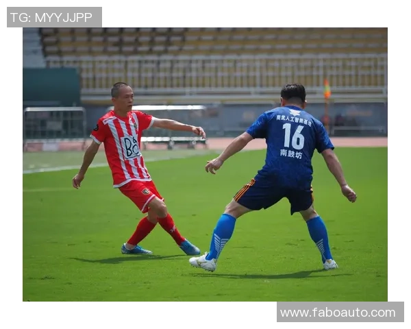 智利大学与圣安路的激烈对决展现足球魅力与青春激情