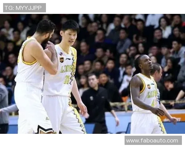 深圳网球队以94分领跑世界杯积分榜展现强劲实力